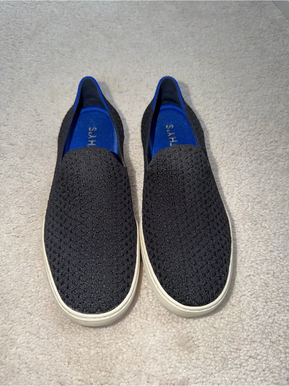 Rothy’s Original Slip On Sneakers in Black knit pattern Size 8